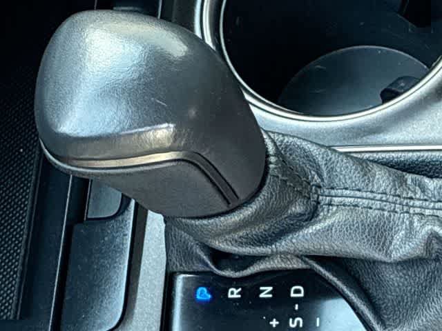 Used 2021 Toyota Camry SE w/ Convenience Package FWD image 16