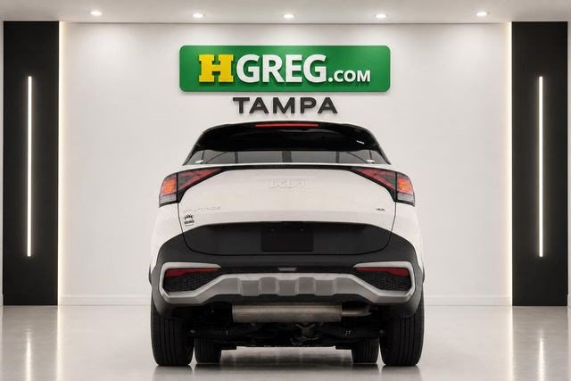 Used 2023 Kia Sportage EX AWD/4WD image 8