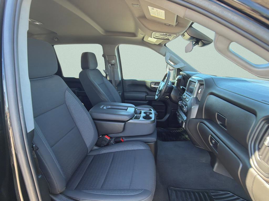 Used 2024 Chevrolet Silverado 2500 Custom w/ Custom Convenience Package image 10