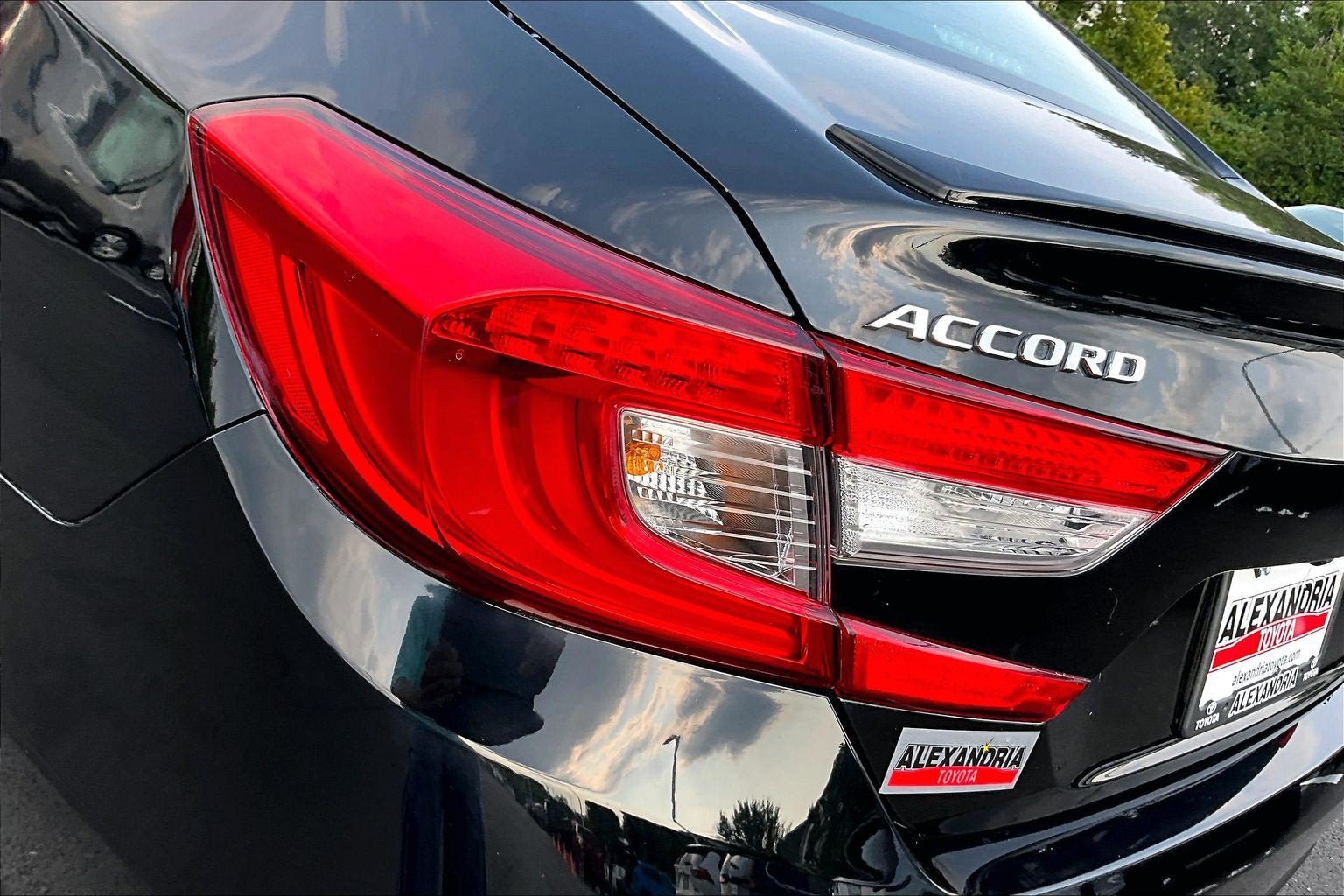 Used 2022 Honda Accord Sport image 27