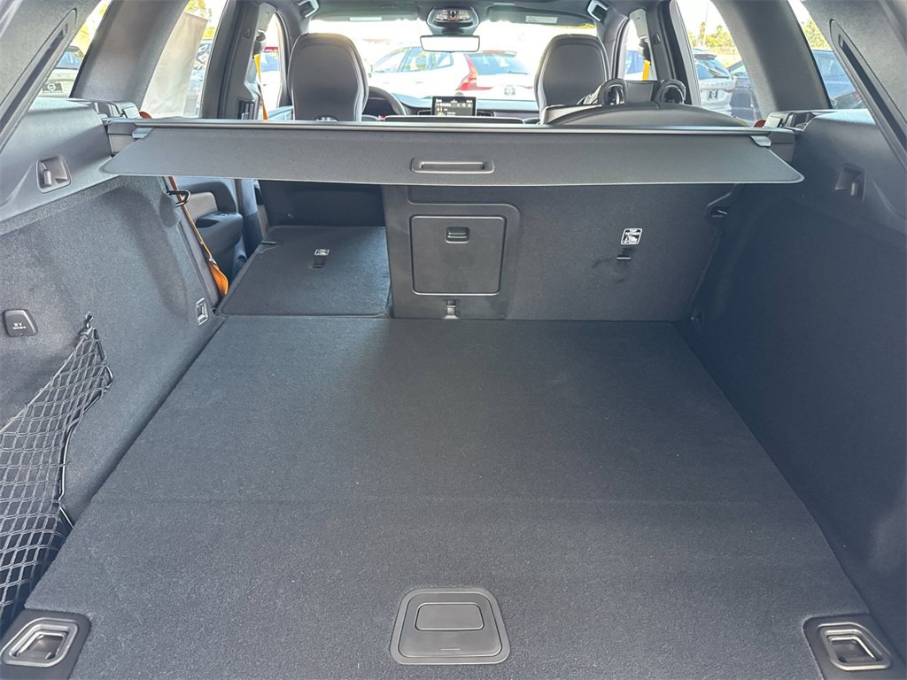 New 2026 Volvo XC60 T8 Polestar w/ Protection Package Premier image 14