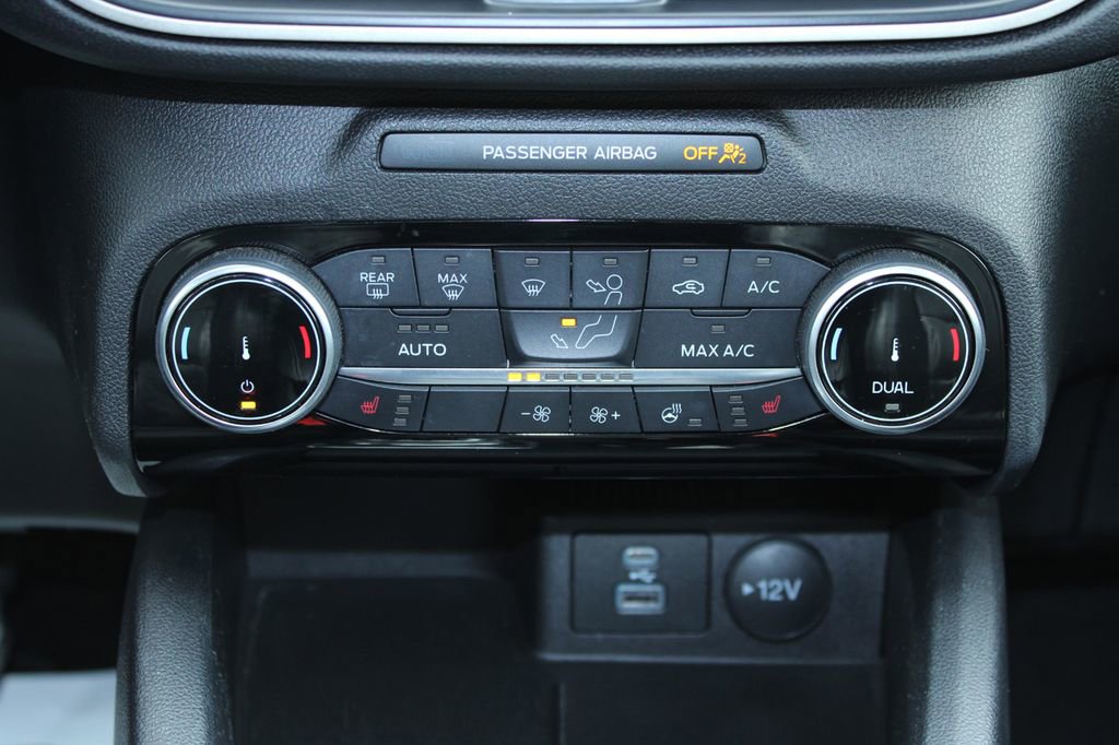 Used 2022 Ford Escape SEL image 21