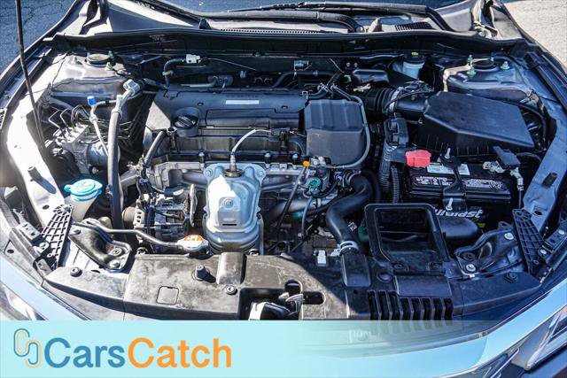 Used 2017 Honda Accord LX image 34