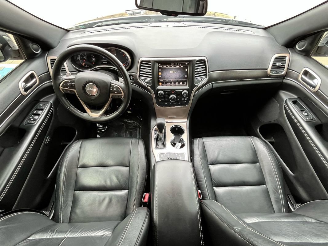 Used 2016 Jeep Grand Cherokee Limited AWD/4WD image 10