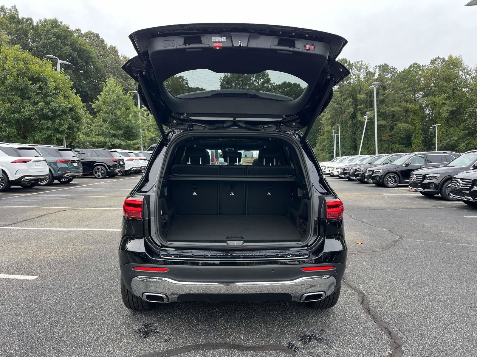 New 2026 Mercedes-Benz GLB 250 4MATIC image 8