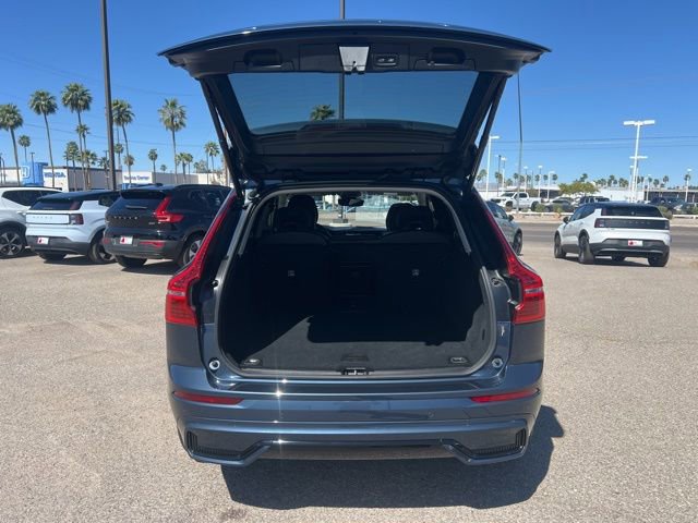 Used 2025 Volvo XC60 B5 Core image 26