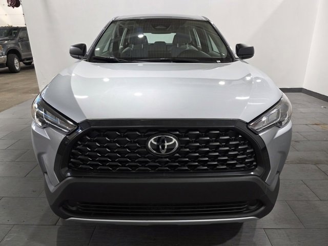 Used 2023 Toyota Corolla Cross L image 8