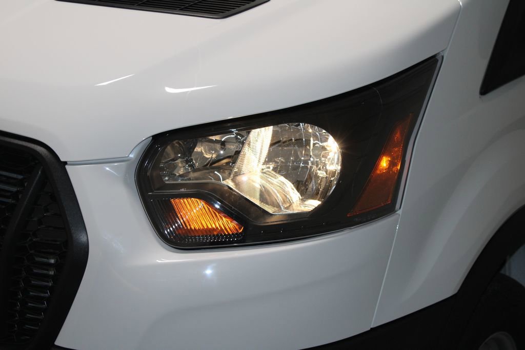 New 2026 Ford Transit 250 148 Medium Roof w/ Load Area Protection Package image 50