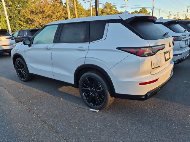 New 2026 Mitsubishi Outlander LE FWD image 5