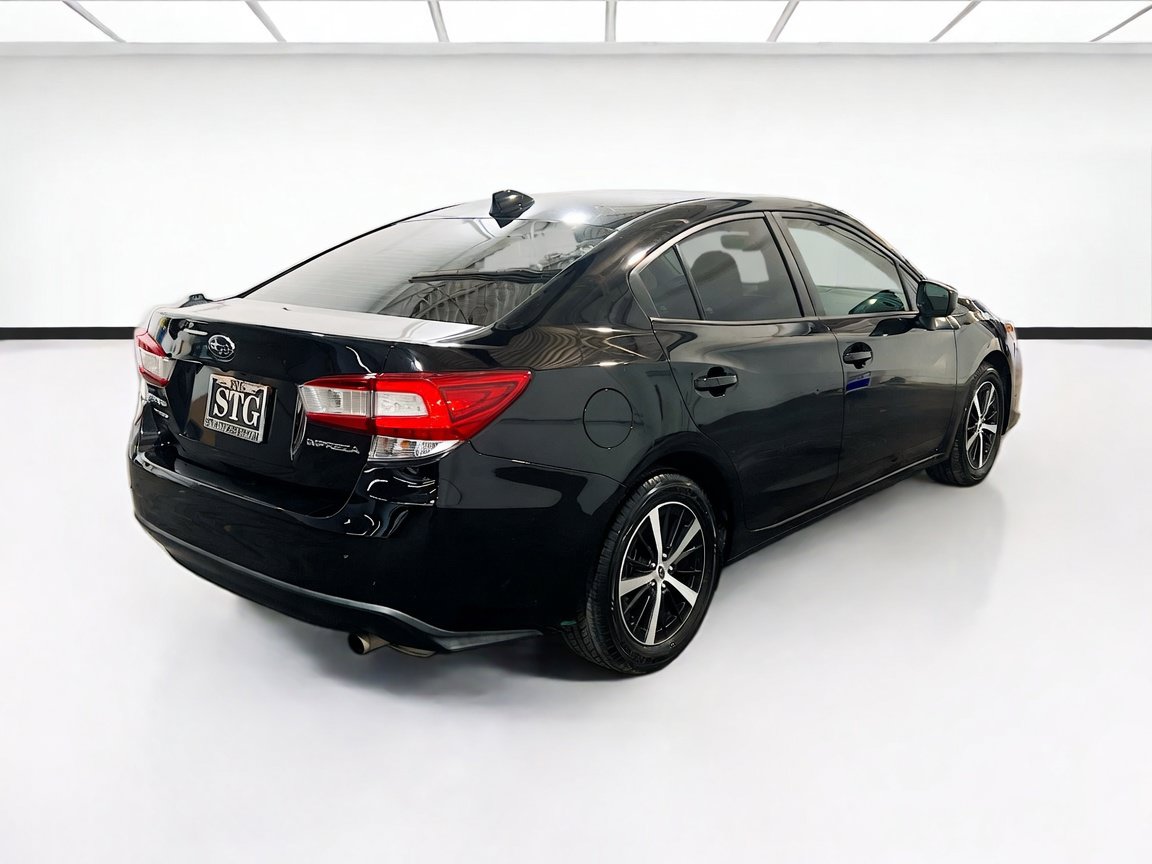 Used 2020 Subaru Impreza 2.0i Premium w/ Popular Package #1 AWD/4WD image 4