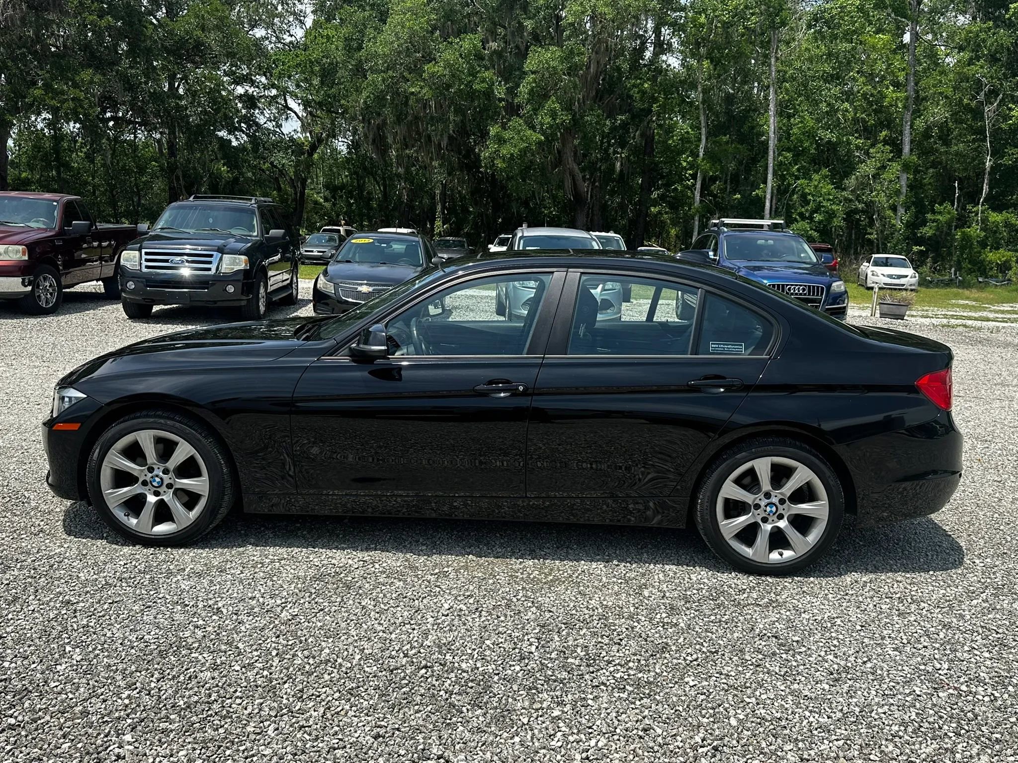 Used 2014 BMW 320i xDrive Sedan AWD/4WD image 4