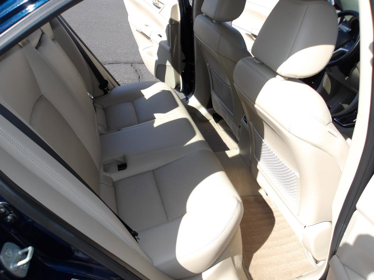 Used 2011 Suzuki Kizashi Sport SLS image 11