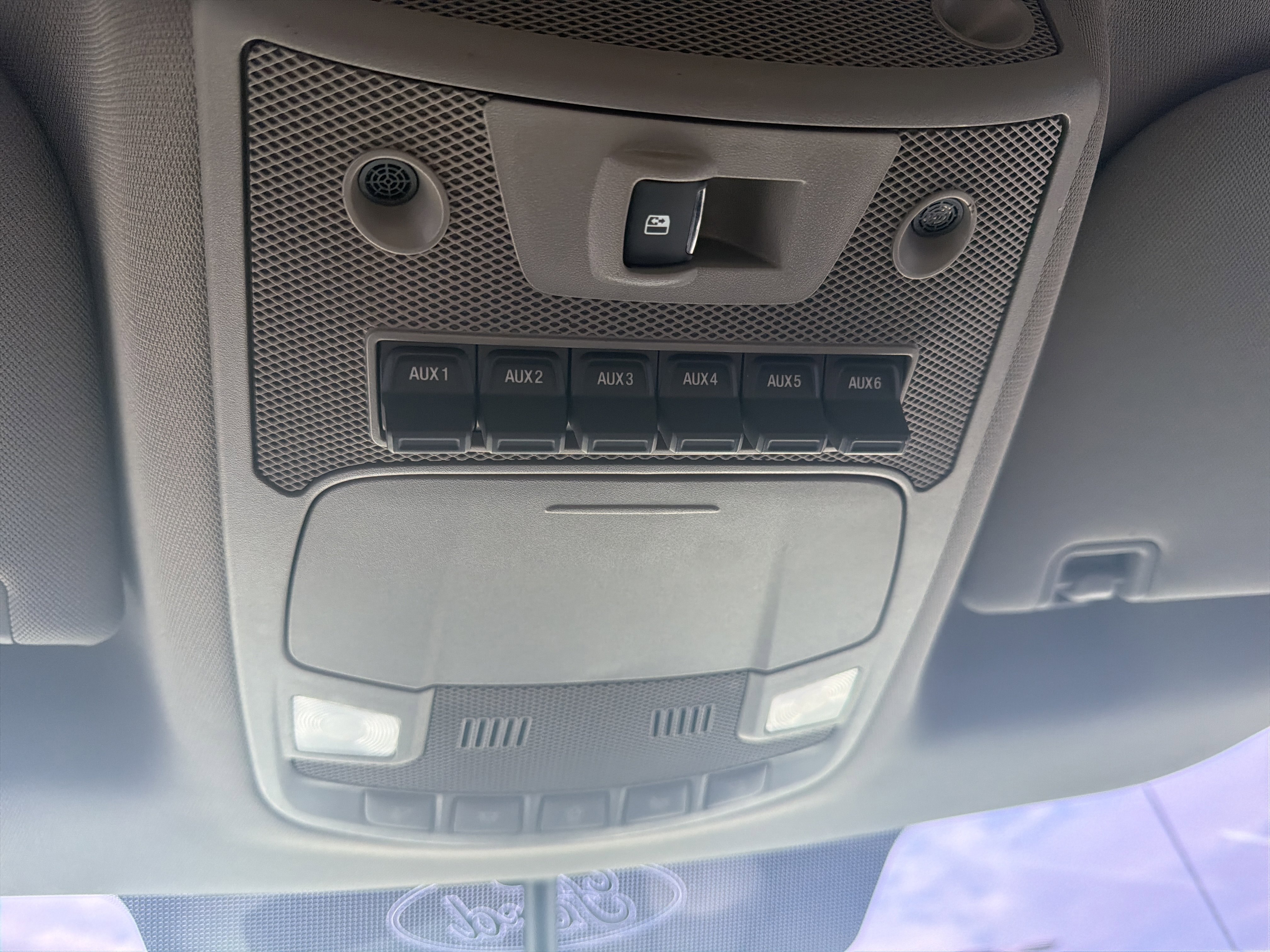 Used 2017 Ford F250 Lariat w/ Chrome Package image 29