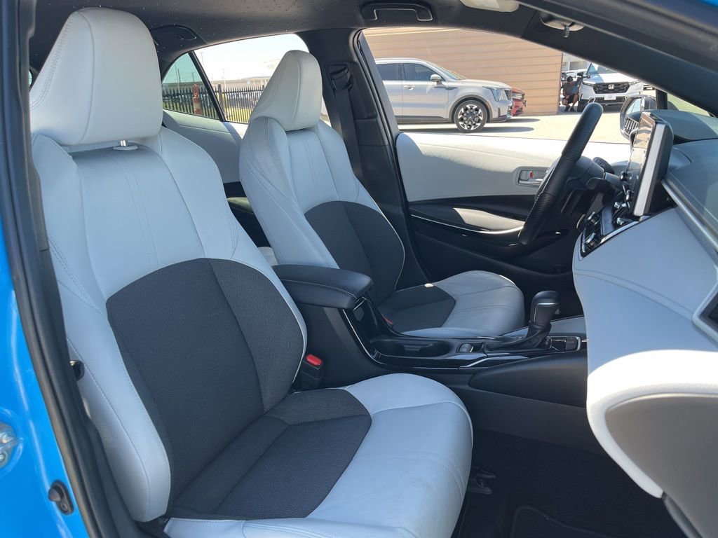 Used 2022 Toyota Corolla XSE image 25