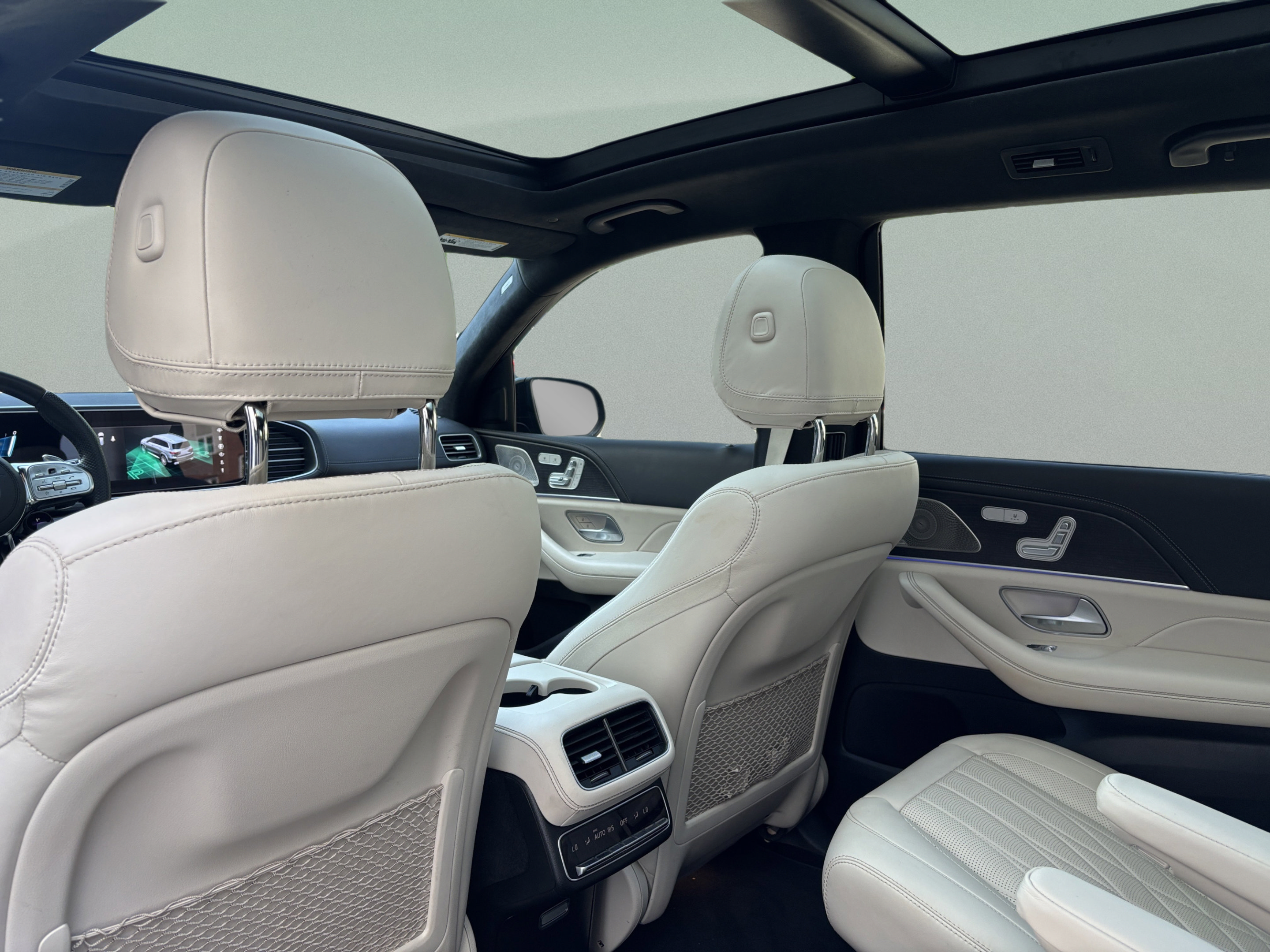 Certified 2023 Mercedes-Benz GLS 63 AMG 4MATIC image 34