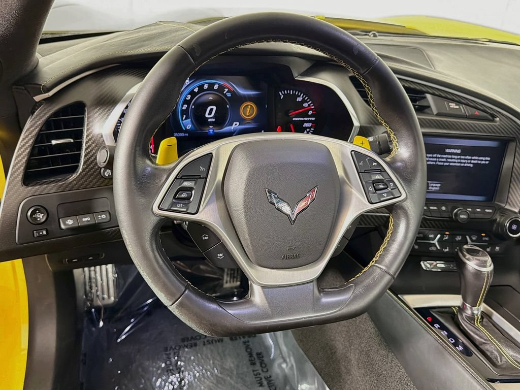 Used 2019 Chevrolet Corvette Stingray Coupe RWD image 11