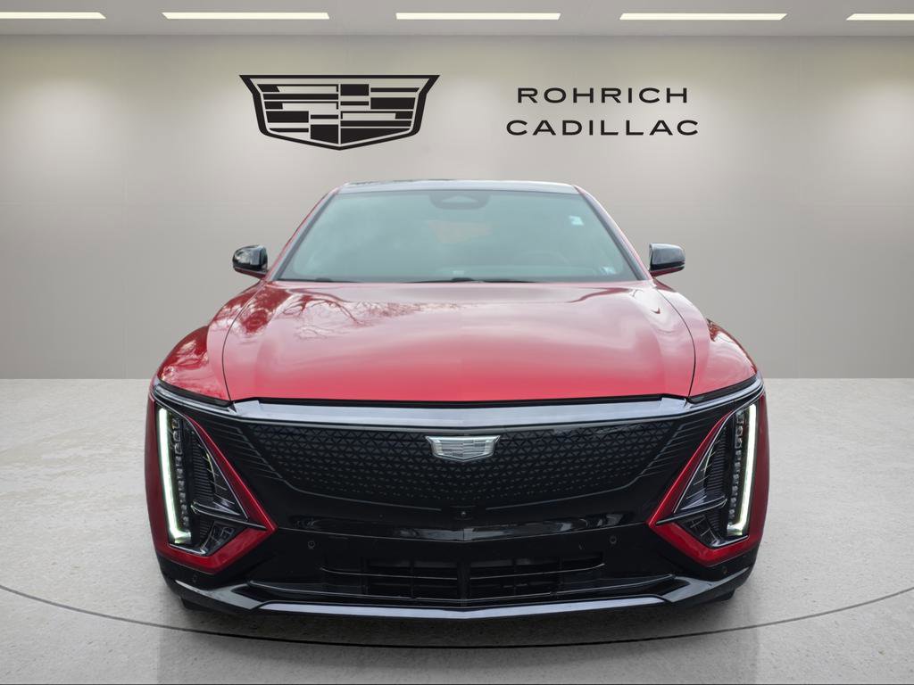 Certified 2025 Cadillac Lyriq Sport image 2