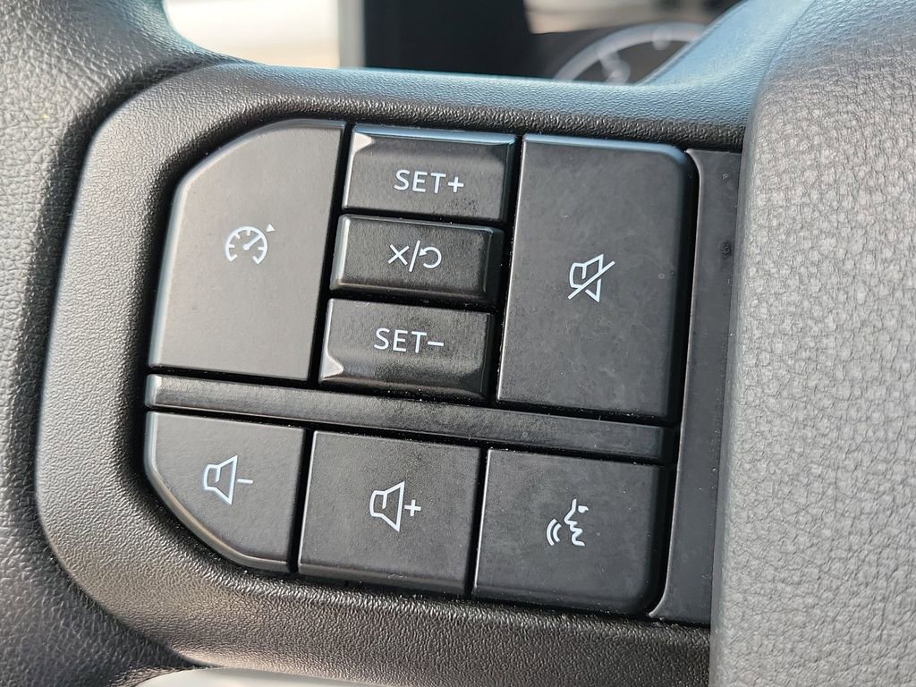 Used 2025 Ford F250 XLT image 23