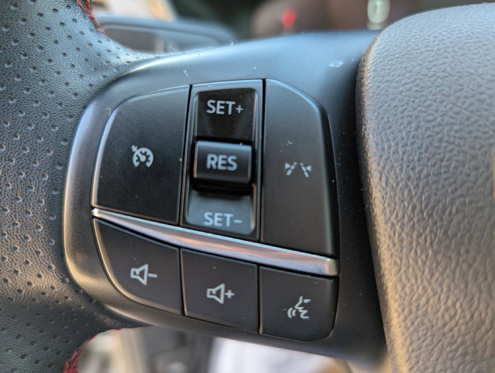 Used 2024 Ford Escape ST-Line image 21