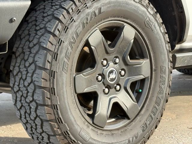 Certified 2023 Ford Bronco Black Diamond image 13