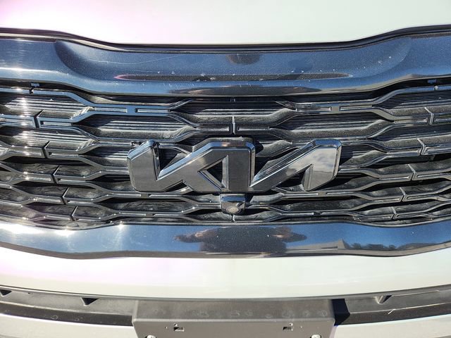 Used 2022 Kia Telluride SX w/ SX Prestige Package image 31