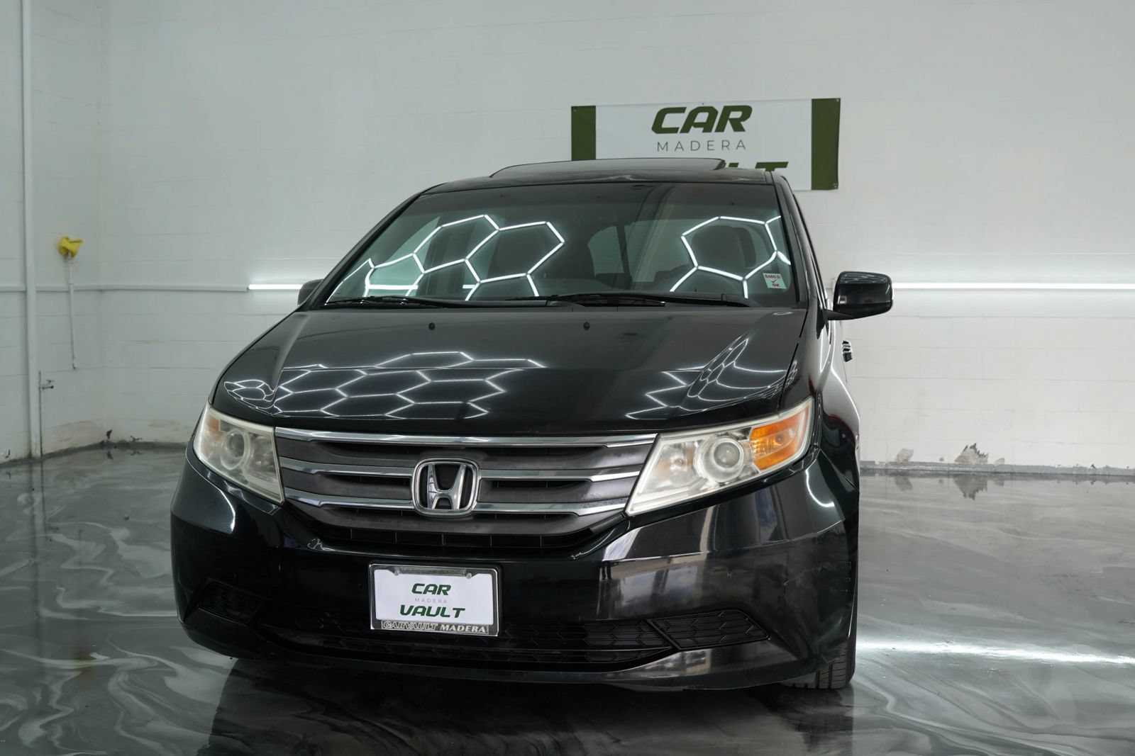 Used 2011 Honda Odyssey EX-L image 3
