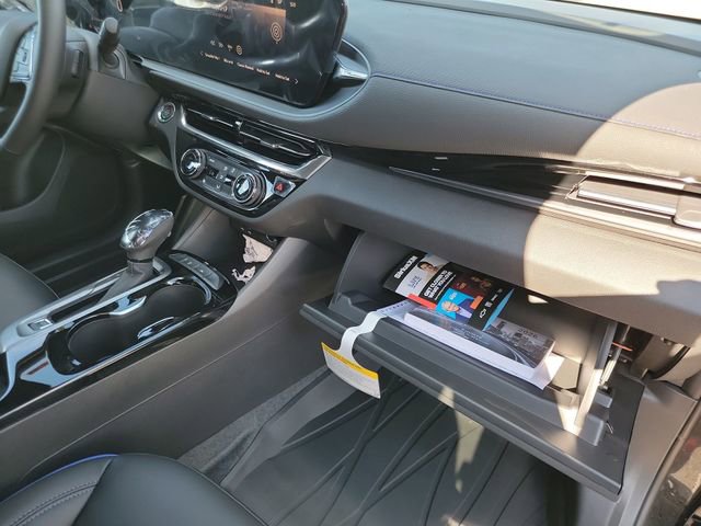 New 2026 Buick Envista Sport Touring FWD image 29
