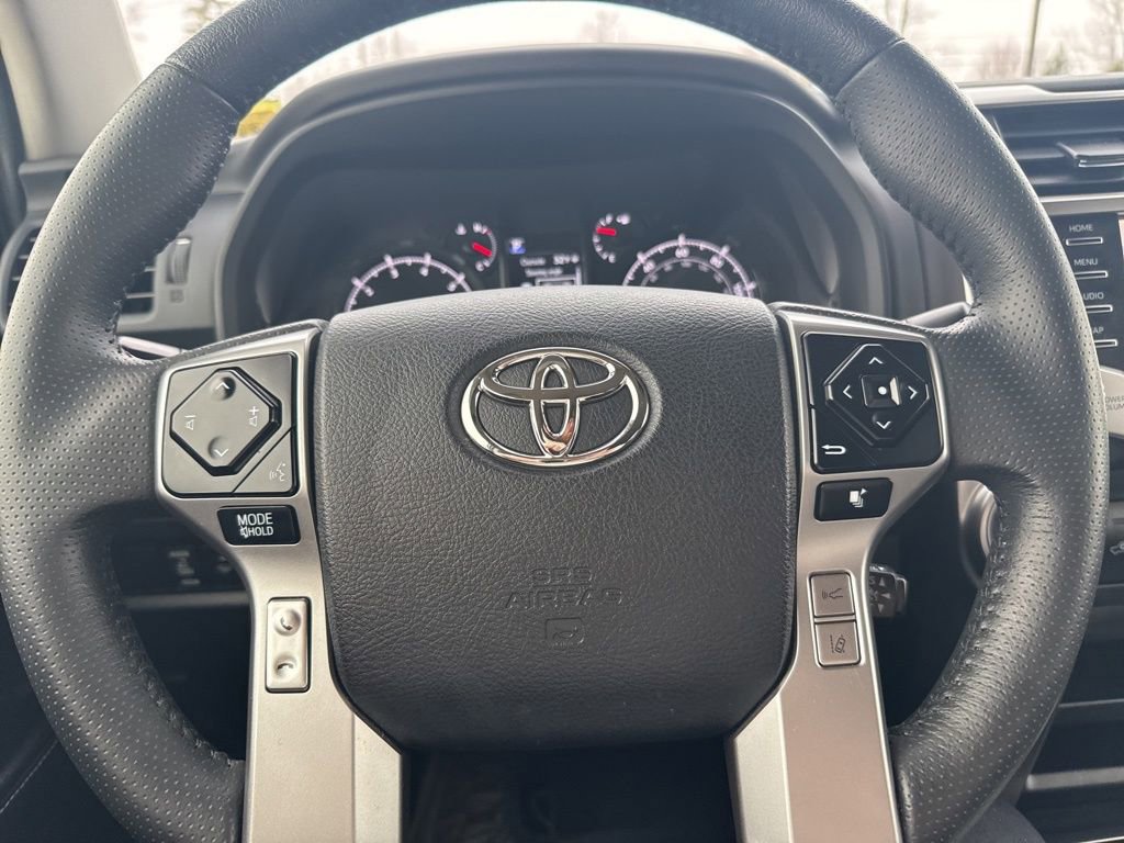 Used 2023 Toyota 4Runner SR5 image 21