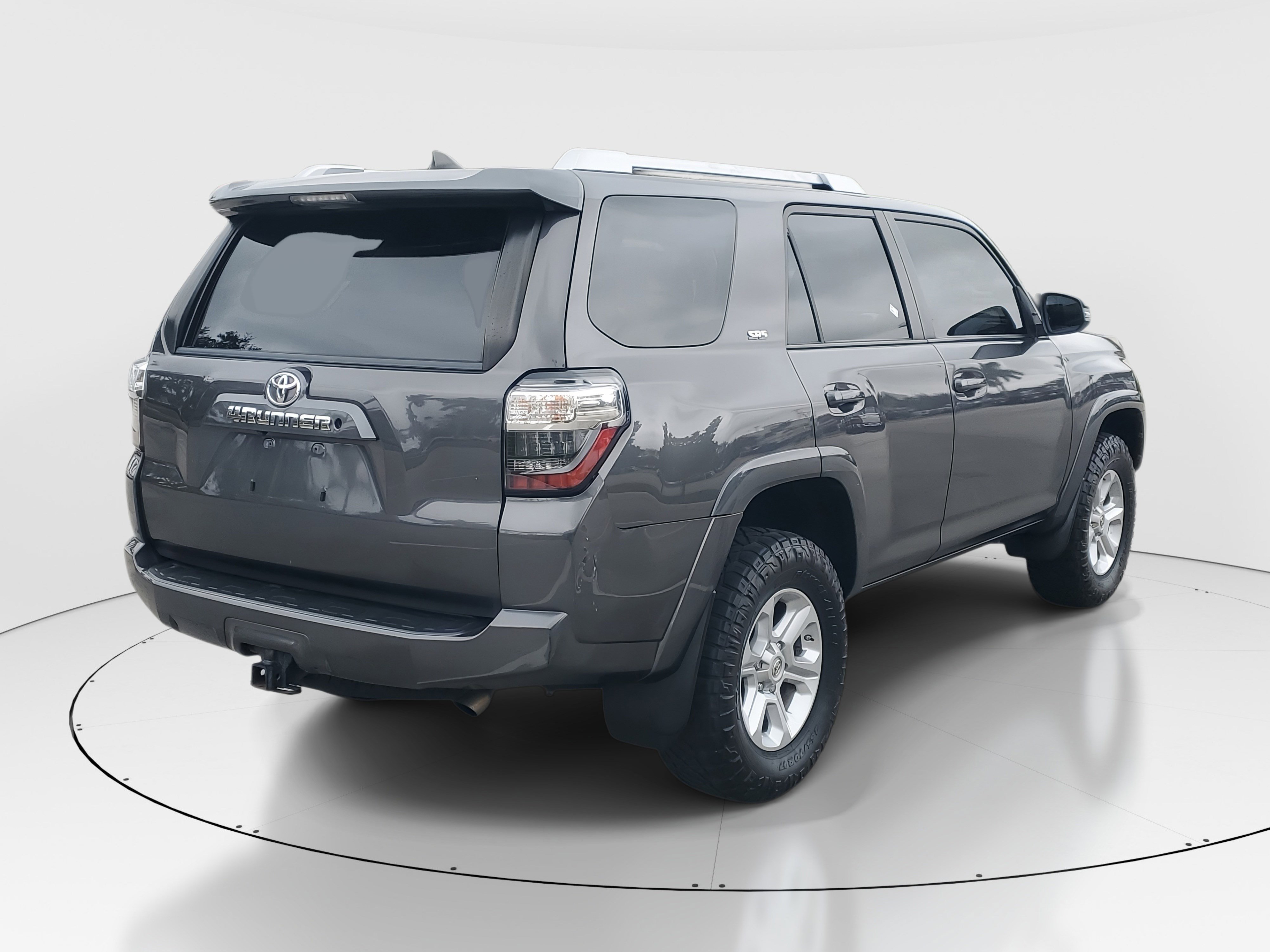 Used 2018 Toyota 4Runner 4WD image 7