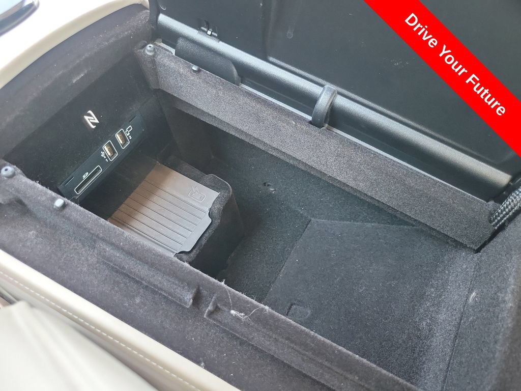 Used 2018 Mercedes-Benz S 560 Sedan image 16