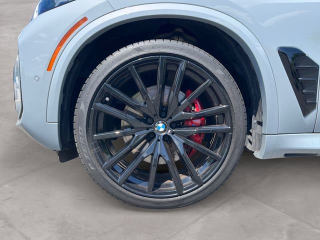 Certified 2024 BMW X5 xDrive40i w/ M Sport Package AWD/4WD image 14