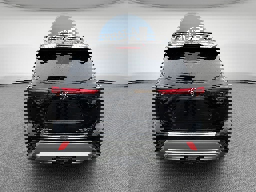 Certified 2021 Toyota Highlander Platinum image 5