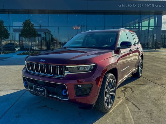 Used 2022 Jeep Grand Cherokee Overland w/ Advanced Protech Group III image 1