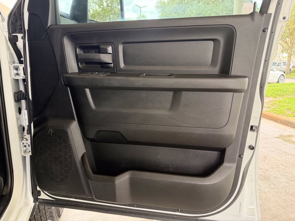 Used 2025 RAM 3500 Tradesman AWD/4WD image 29
