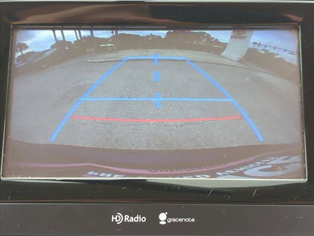 Used 2014 Toyota Highlander Plus FWD image 13