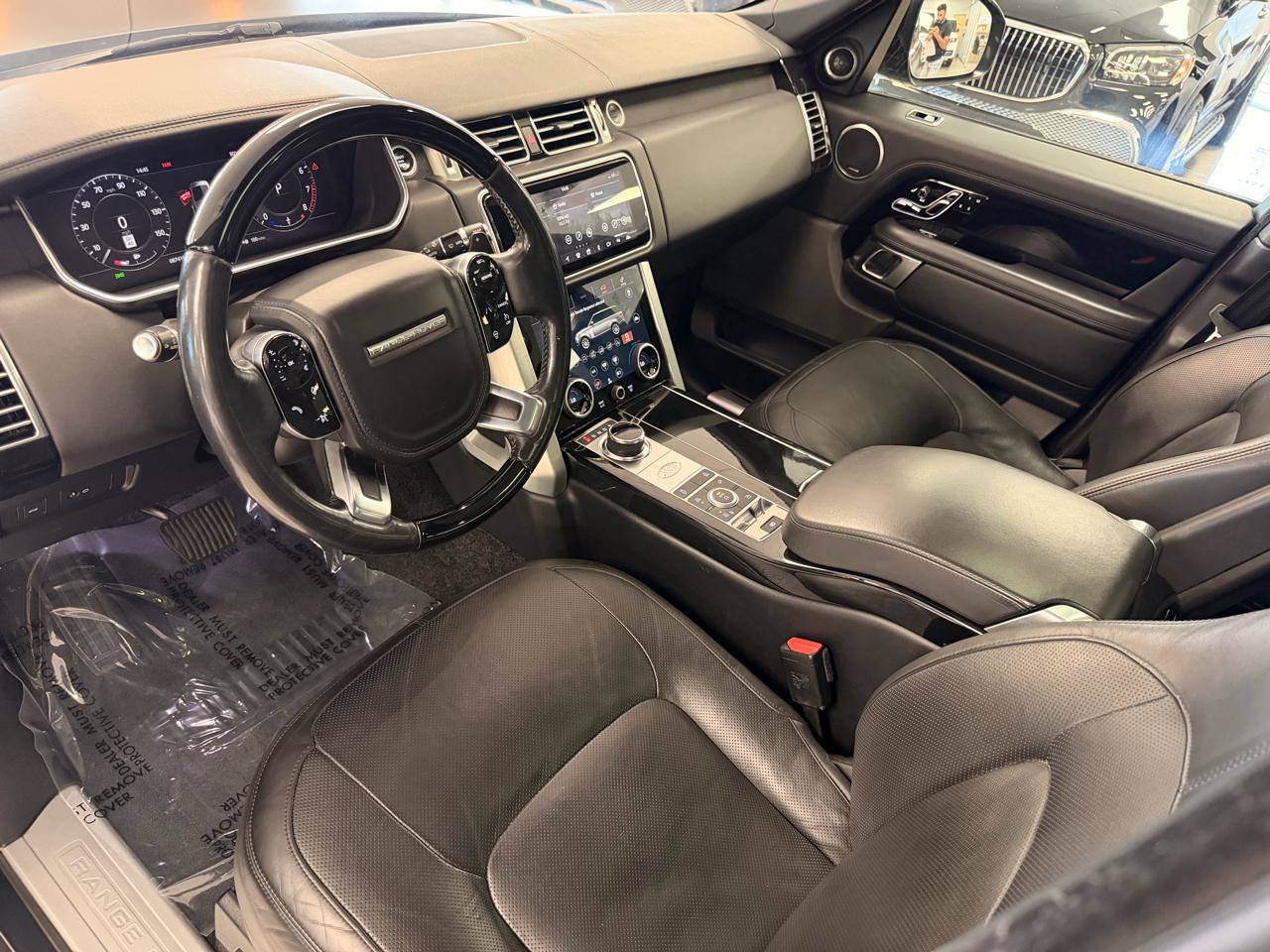 Used 2019 Land Rover Range Rover HSE AWD/4WD image 13