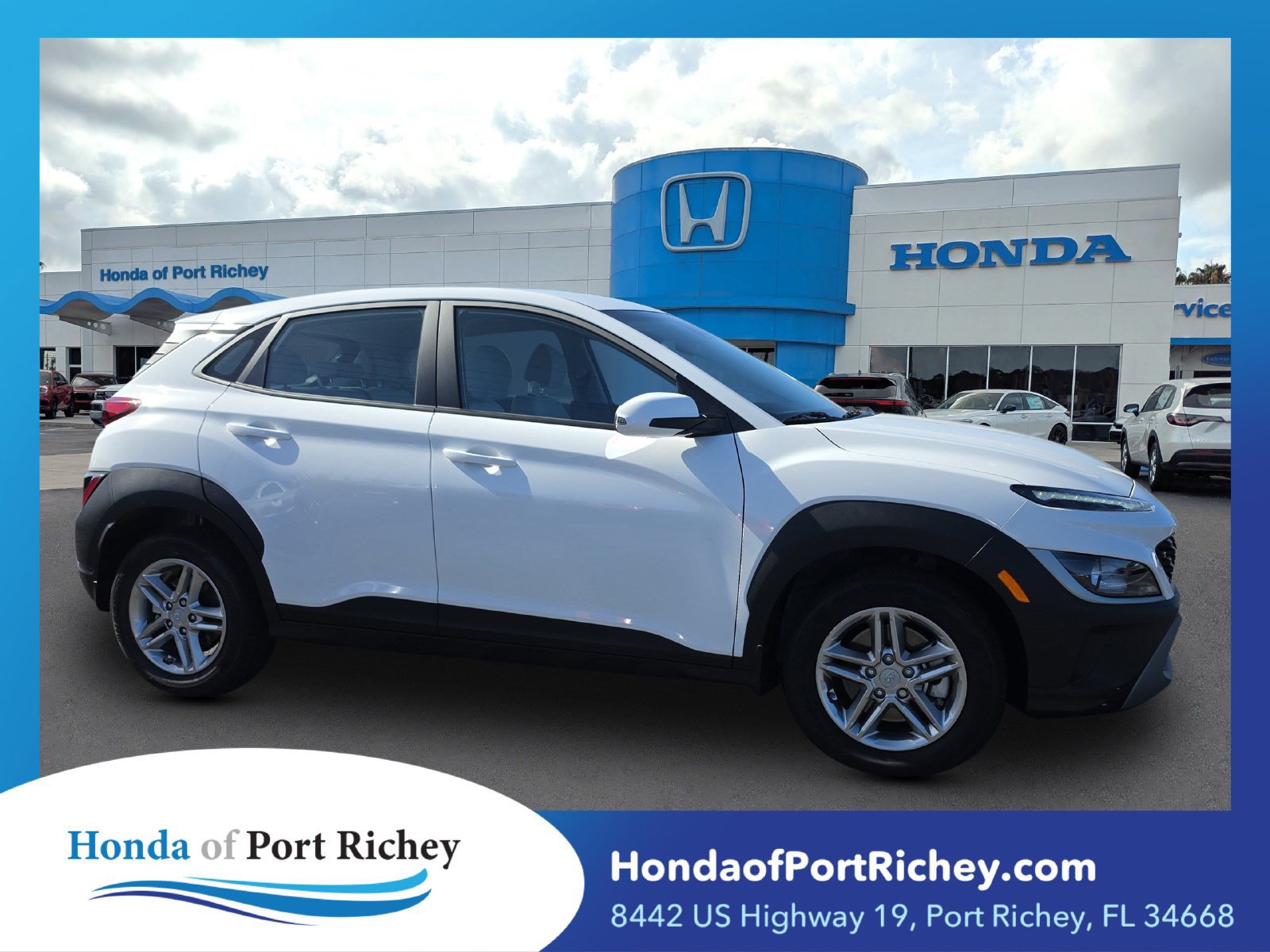 Used 2023 Hyundai Kona SE AWD/4WD image 1