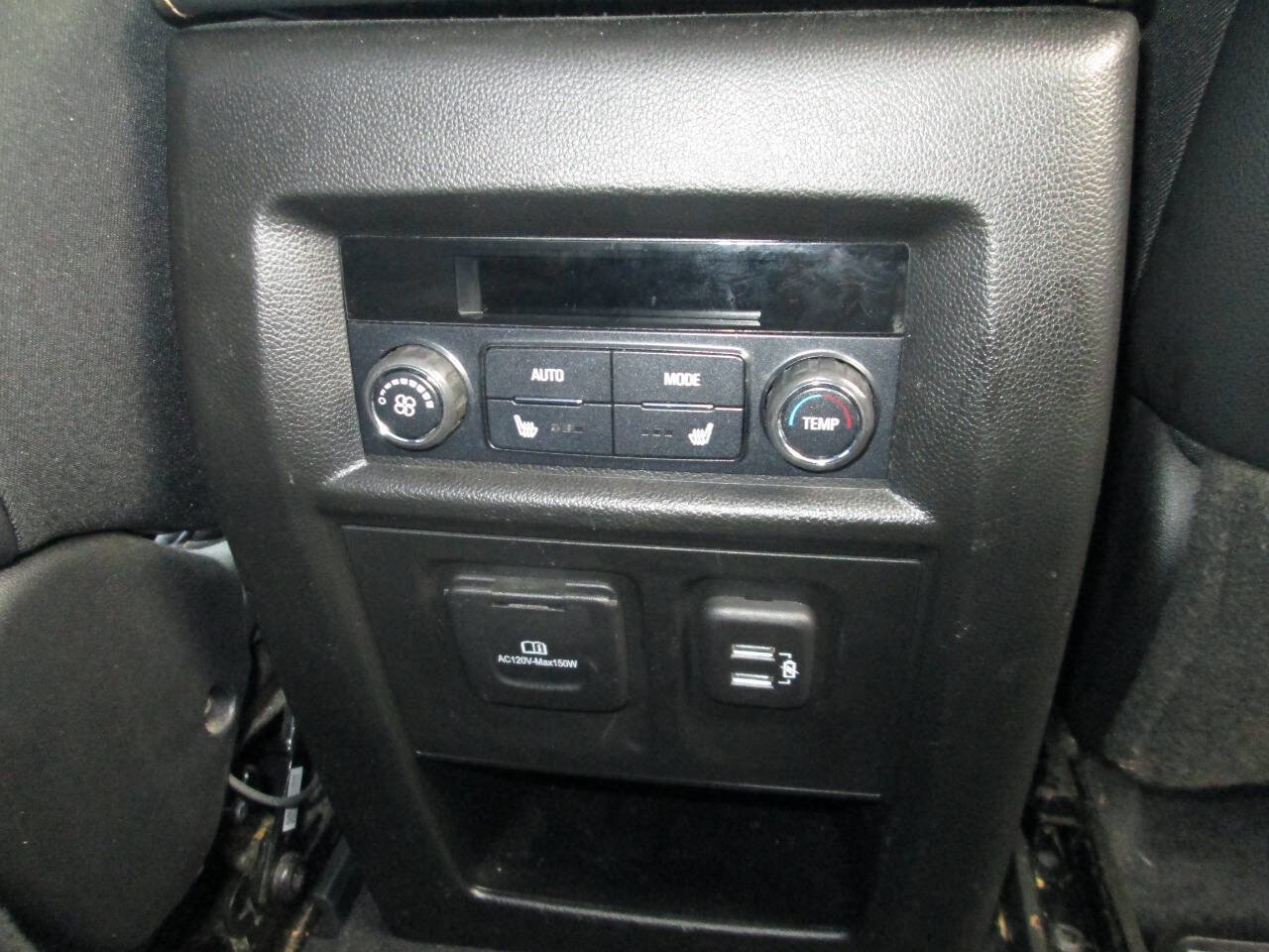 Used 2019 Chevrolet Traverse Premier w/ Redline Edition image 24