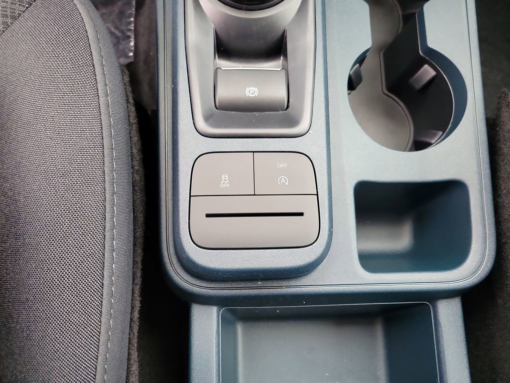 New 2026 Ford Maverick XL image 21