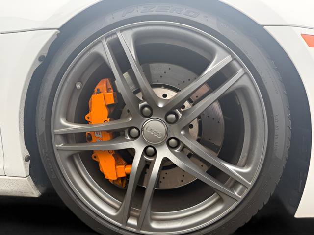 Used 2011 Audi R8 V10 image 5