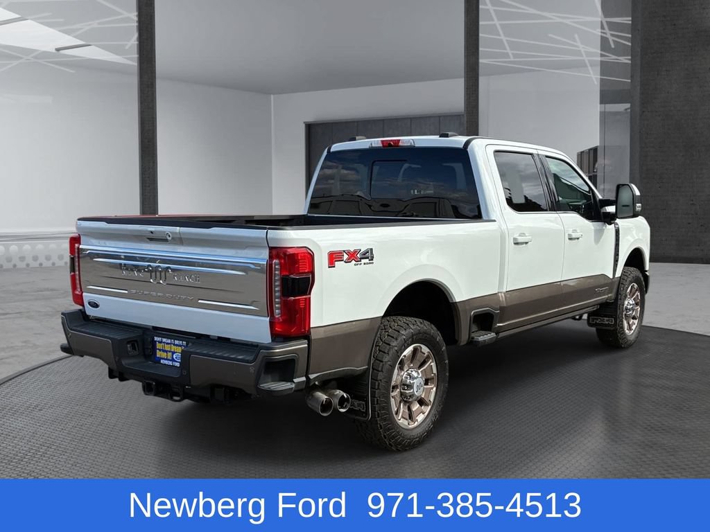 Used 2023 Ford F350 King Ranch AWD/4WD image 5