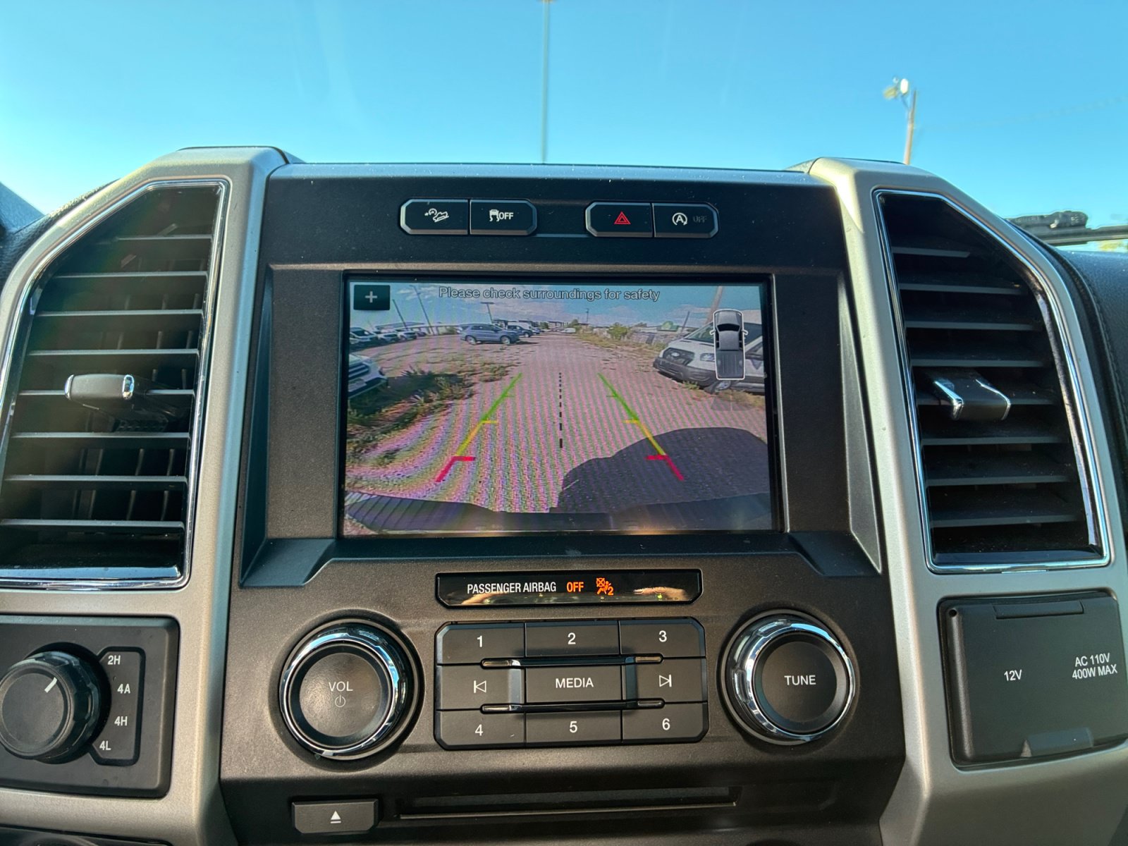 Certified 2018 Ford F150 Lariat AWD/4WD image 27