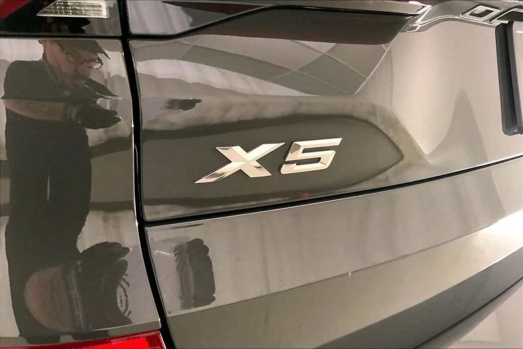 Certified 2024 BMW X5 xDrive50e w/ M Sport Package AWD/4WD image 7