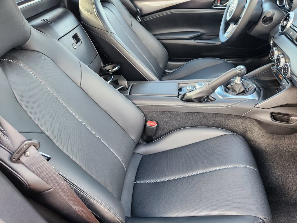 New 2026 MAZDA MX-5 Miata RF Grand Touring w/ Weather Package RWD image 5