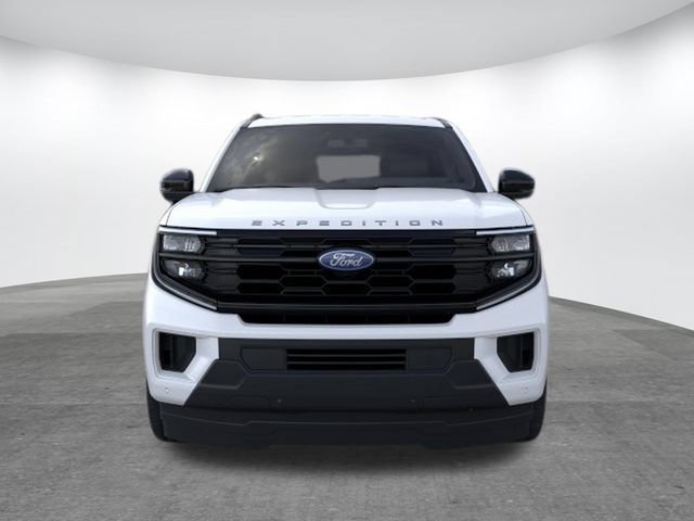 New 2026 Ford Expedition Active RWD image 6