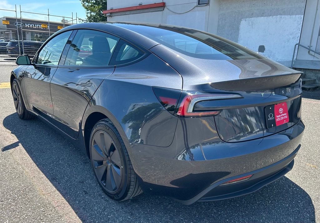 Used 2024 Tesla Model 3 Standard Range RWD image 7