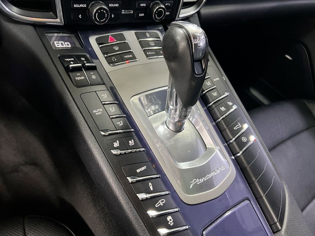 Used 2011 Porsche Panamera 4 AWD/4WD image 17