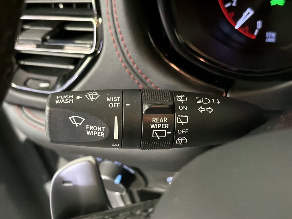 Used 2024 Dodge Durango GT image 18