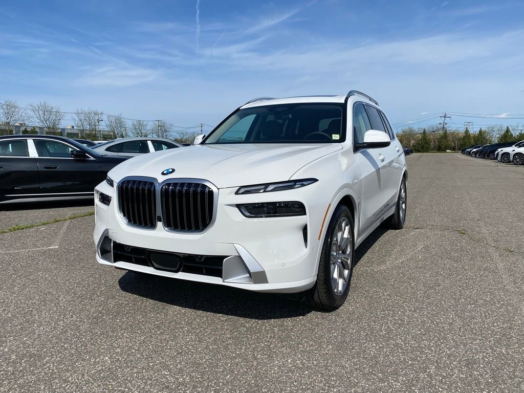 New 2027 BMW X7 xDrive40i AWD/4WD image 1