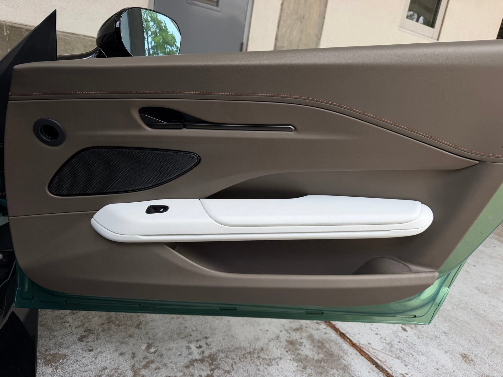 New 2026 Aston Martin V8 Vantage S RWD image 20